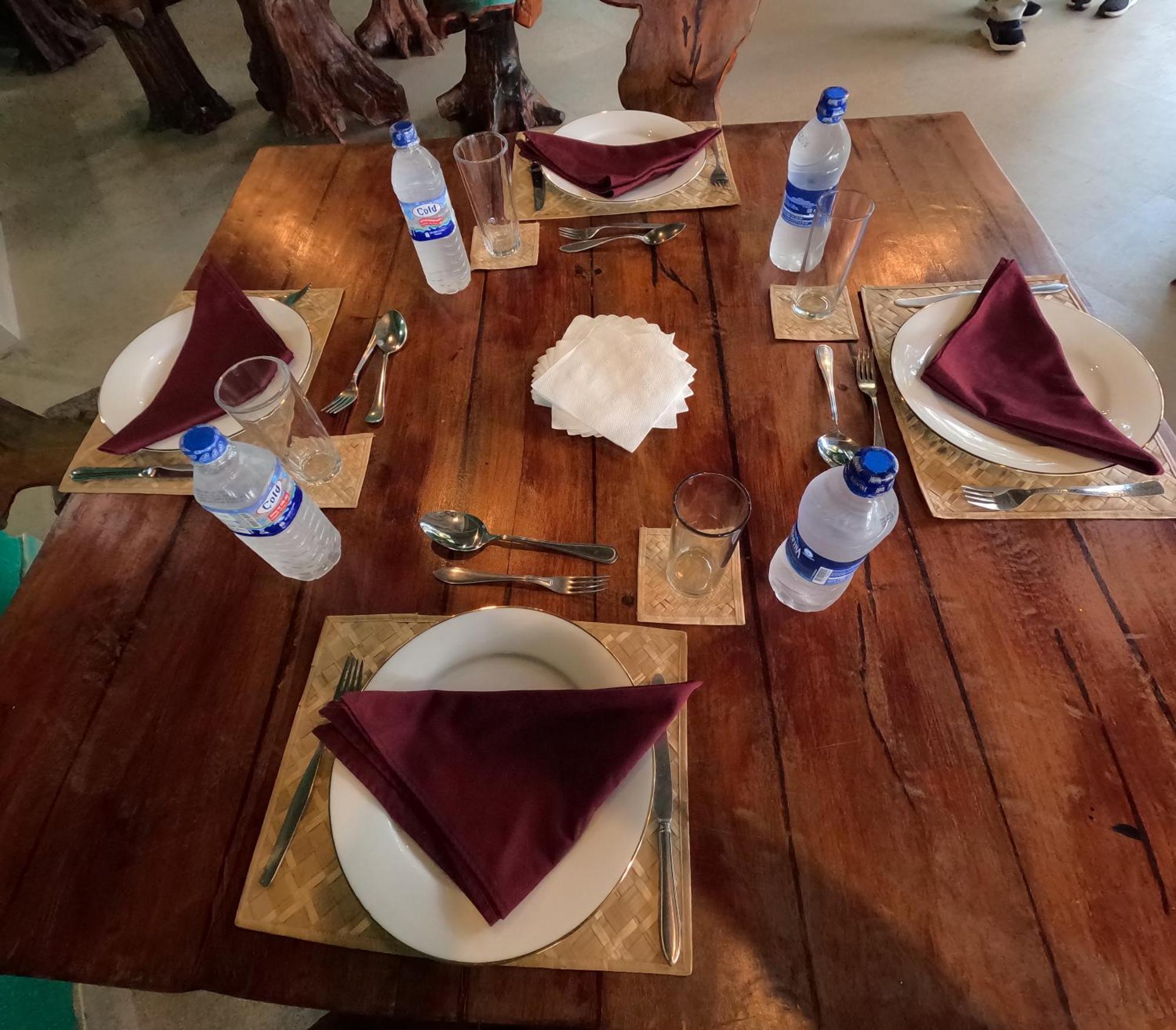 Spice Village Hotel & Restaurant 哈伯勒内 外观 照片